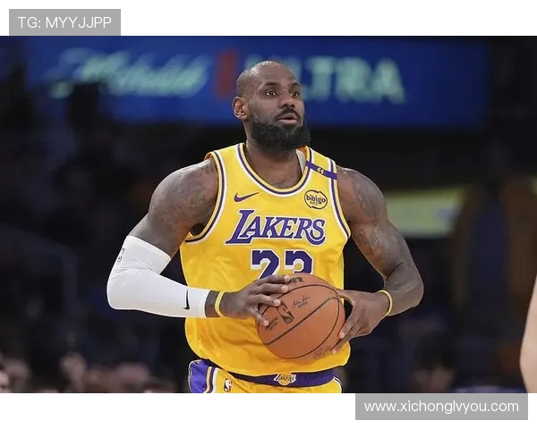 詹姆斯:从篮球巨星到社会影响力领袖的传奇之路